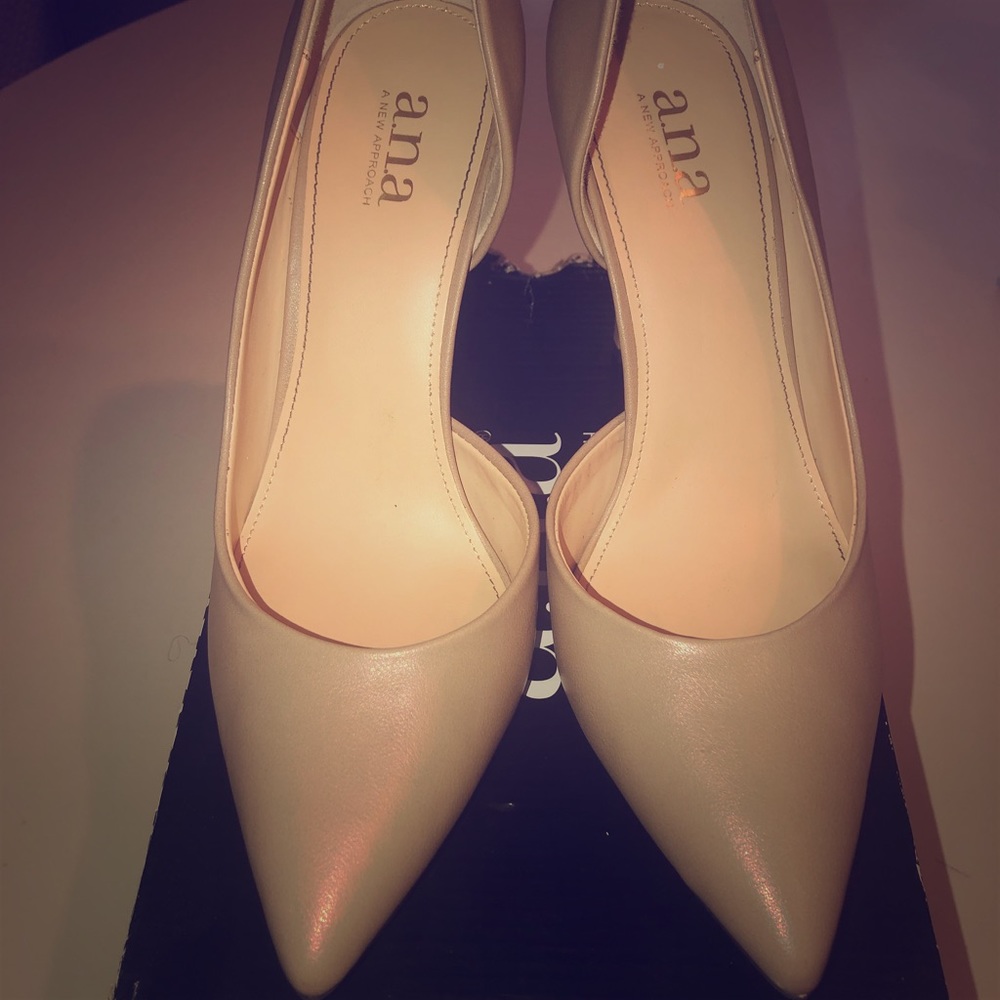 a.n.a Claire high heel (Nude)